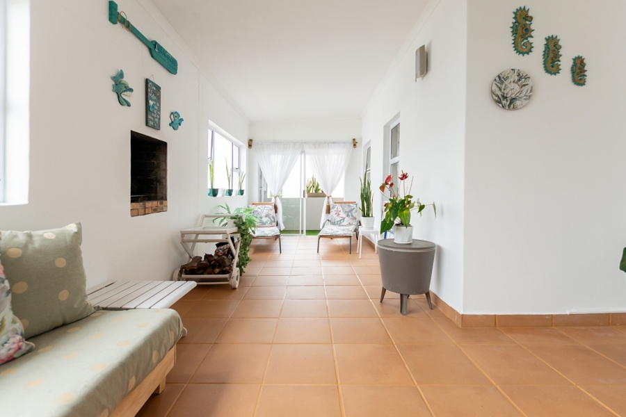 3 Bedroom Property for Sale in Waterfront Western Cape